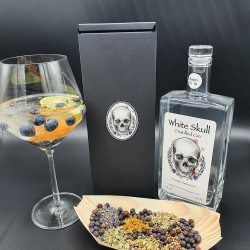Gin "White Skull Gin", distilleria Belmont