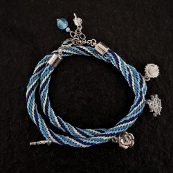 Blaues Kumihimo-Armband