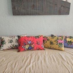4 coussins fleuris esprit...