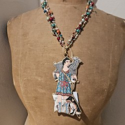 Collier fantaisie avec...
