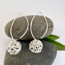 Handgemachte Kugel-...